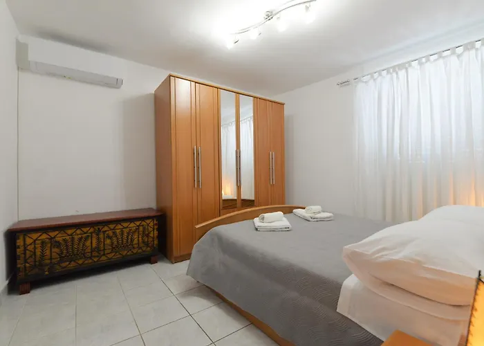 Staro Selo Apartman Murter